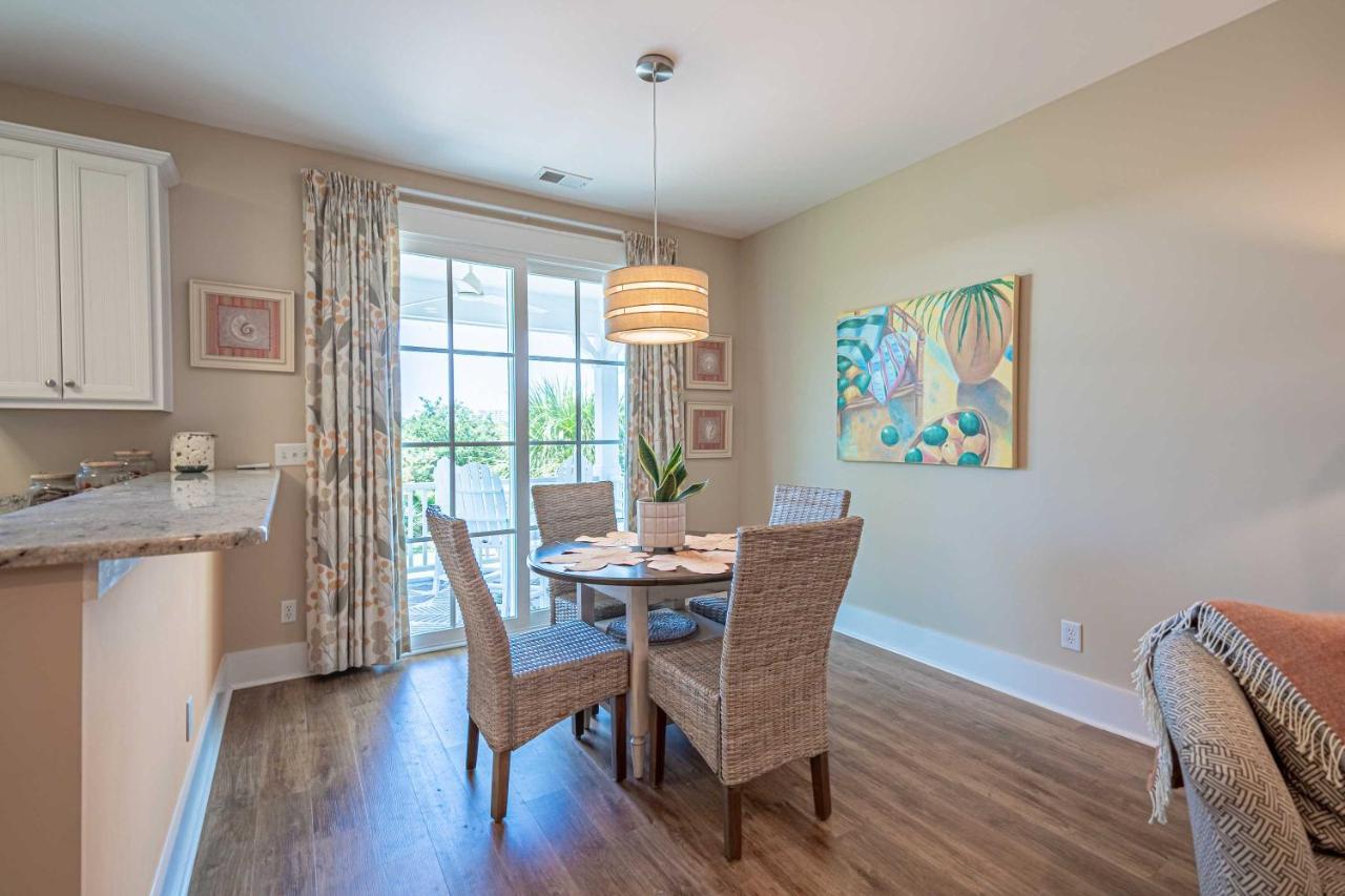Chic North Myrtle Beach Villa Resort Amenities! Exterior photo